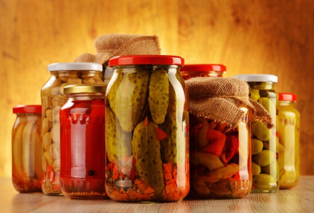 Pickled-vegetables-in-jars