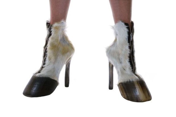 630420_Schieferstein_Hufschuhe_WENN